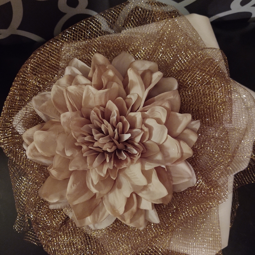 Floral fastener